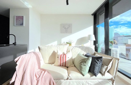 Hawthorn East Apartment | Modern Apt in Hawthorn East Free Parking