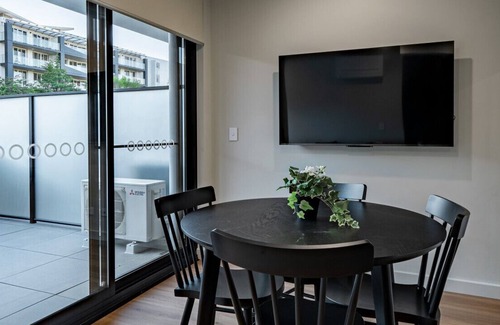 Braddon Apartment | Modern apt in heart of the city