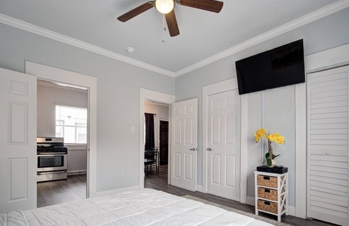 Swann Estates Apartment | Modern apt in the HEART of TAMPA