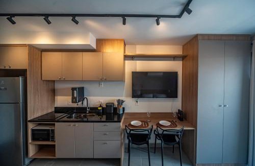 Santo Amaro Apartment | Modern Apt with Amazing View, Pool and Gym