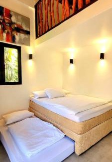 Indang House | Modern Bahay Kubo near Tagaytay - Casita Anahaw