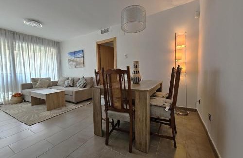 Segur de Calafell Apartment | Modern beach apartment