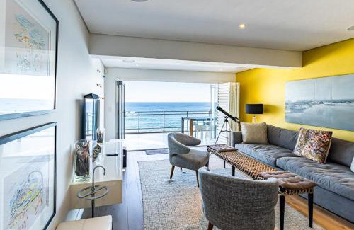 Shaka's Rock Apartment | Modern Beach Front Apartment