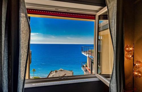 Cogoleto Apartment | Modern Blue Horizon - Spiagge 200m - AC - SmartTV