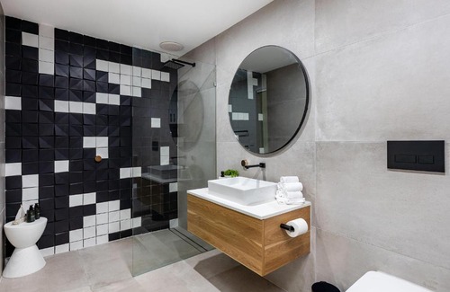 Rosebud House | Modern Chic