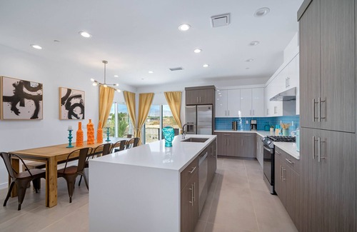 B-Bar-H Ranch House | Modern Desert Oasis – Pool, Spa and Mountain Views