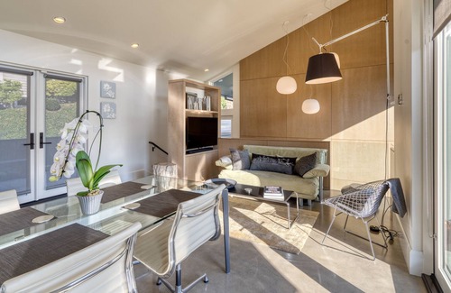 Portland Heights House | Modern Design + Lush Views, Brand New Guesthouse w/ Heated Floors & Parking