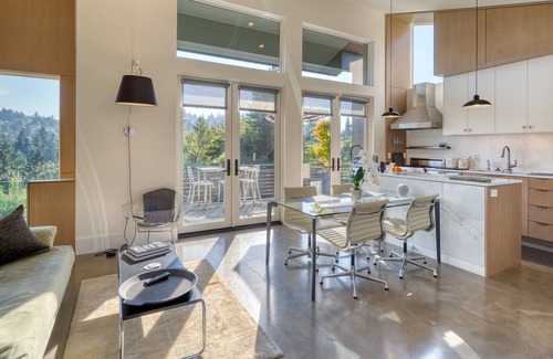 Portland Heights House | Modern Design + Lush Views, Brand New Guesthouse w/ Heated Floors & Parking