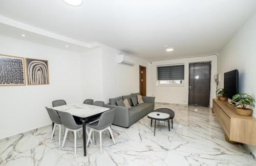 Bugibba Apartment | Modern Escape 3-Bedroom Maisonette with Free Parking