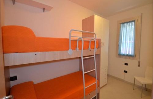 Rosapineta Apartment | Modern flat with private garden in Rosolina Mare