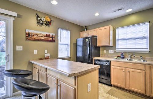 Greensboro House | Modern Greensboro Getaway with Patio about 7 Mi to Dwtn!