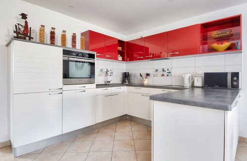 La Gueriniere Ski Chalet | Modern house 80m from the beach - for 6