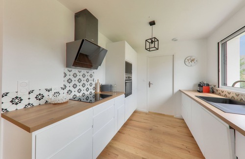 Le Tour-du-Parc Ski Chalet | Modern house for 8 at 800m from beaches