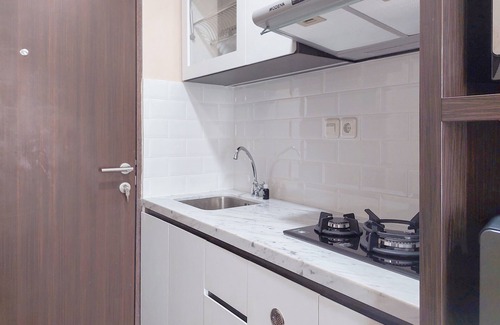 Ciputat Apartment | Modern Look and Comfort Studio at Transpark Bintaro Apartment
