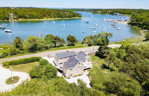 North Chatham House | Modern Luxury in Chatham with Water Views: 875-C