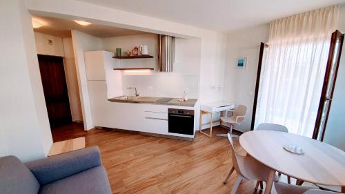 Spadici Apartment | Modern new apartment - few minutes from the sea