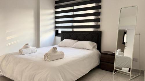 Nicosia Apartment | Modern One-Bedroom Suite with Balcony in Central Nicosia