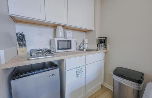 Prudential - St. Botolph Apartment | Modern South End Studio Apt