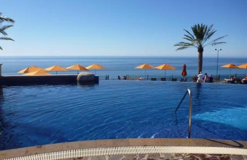 Los Cabos Apartment | Modern Stay Pool Terrace BBQ Resort Amenities