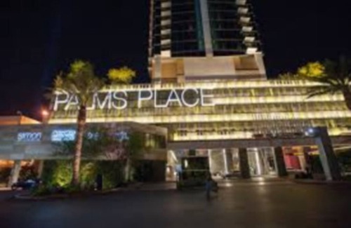 Las Vegas Apartment | Modern Studio at The Palms Place Hotel/Spa