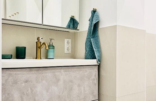 Funfhaus Apartment | Modern Style City Apartments