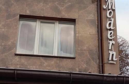 Dobrovelychkivka Hotel | Modern