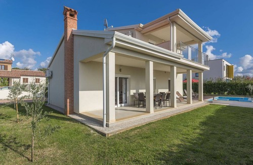 Dracevac House | Modern Villa Anita with Pool near Porec