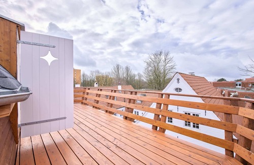 Flensburg House | Moderne, Gemütliche Ferienwohnung in Mühle mit Blick Über Flensburg