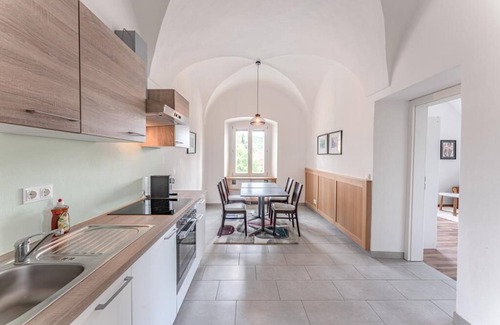 Gars am Kamp Apartment | Modernes, Renoviertes Appartement mit 148qm