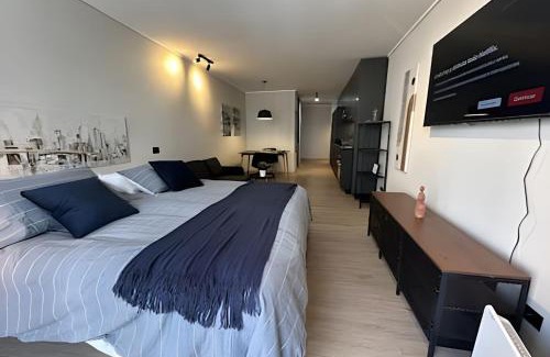 Las Condes Apartment | Moderno estudio a pasos de CLC