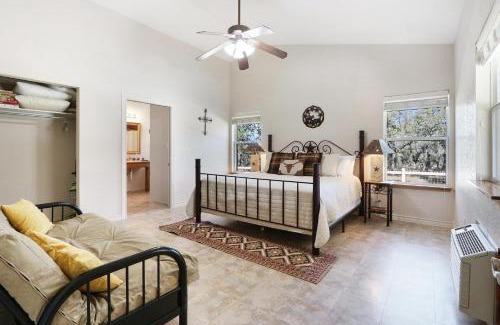 Canyon Lake House | Moe and Jo's Haus