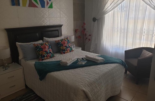 Polokwane House | Mokganya View Guest House