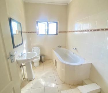 Gaborone Bed & Breakfast | Mokolodi Bed and Breakfast