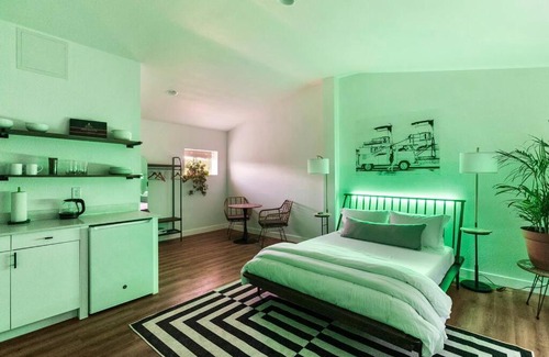 Chandler Apartment | Mokuoeo Studio suite.nui