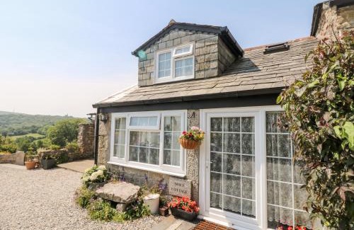 Henwood House | Mole Cottage