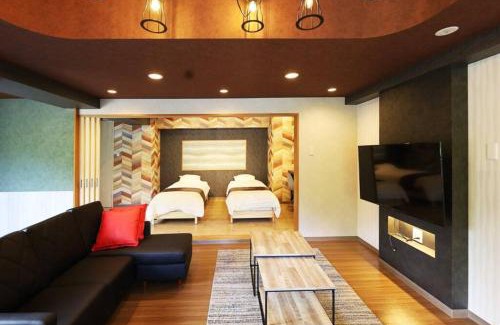 Minami Apartment | MolinHotels201-札幌市定山渓天然温泉に紅葉シーズン到来-W-beds2&S-beds4