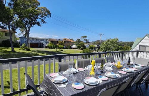 Mollymook Beach House | Mollymook Beach Haven - near ocean & golf course