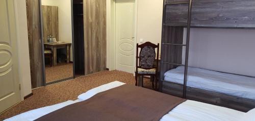 Kosuv Stary Hotel | Mon Ami Hotel