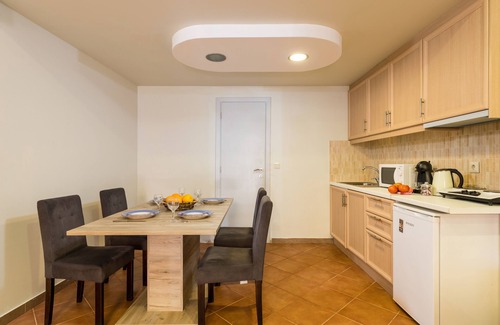 Corfu Town Apartment | Mon-Repo Suites