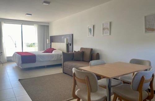 Colonia del Sacramento Apartment | Mono Balcón Vista al Río Nª 411, Colonia del Sacramento