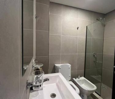 Villa Dolores Apartment | Monoambiente a estrenar, centrico con garage
