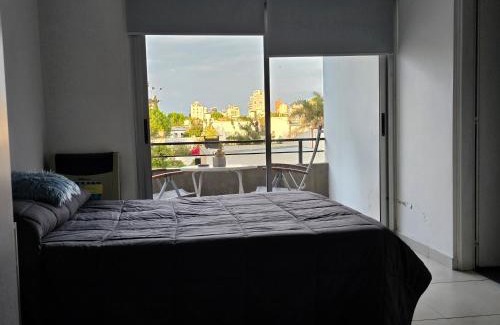 La Plata Apartment | Monoambiente con Cochera Cubierta a 300m del Hospital Español y 15 cuadras del Estadio Único