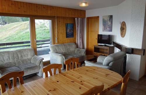 Veysonnaz Apartment | Mont-Rouge E 010 - VIEW apartment 8 pers