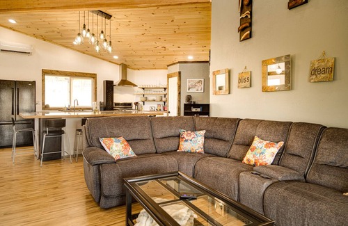 Stevensville House | Montana Retreat : Unit A&B
