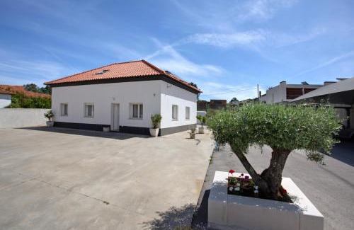 Fatima House | Monte Dos Pastorinhos