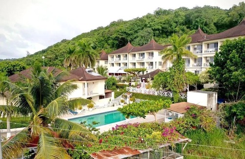 Montego Bay House | Montego Bay Best Kept Secret 4 B/R Apartments - Block A, Unit 1 & 2