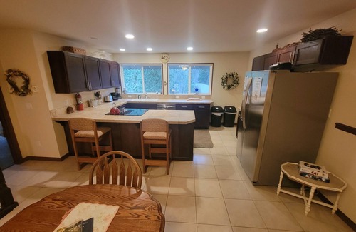 Index House | Moondance lodge is a place you can go and relax and access the outdoors