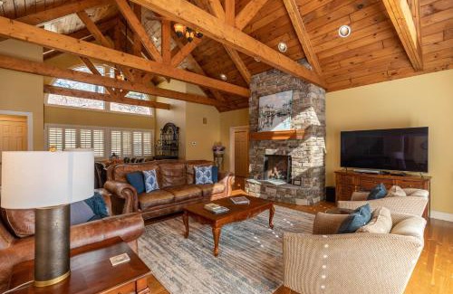 Sugar Grove House | Moonlight Manor