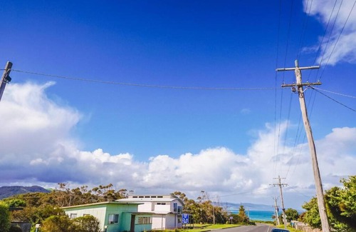 Apollo Bay House | Moonlight @ Marengo ~ 1 Block to Marengo Beach