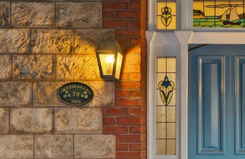 Beaconsfield House | MoonRakers - Heritage Charm in Fremantle